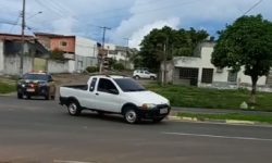 video:-idoso-que-nao-tem-uma-das-maos-foge-da-prf-em-alta-velocidade-e-manobras-arriscadas-viralizam:-‘velozes-e-furiosos’