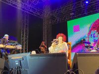 em-turne-de-50-anos,-alcione-arrasta-multidao-em-show-em-boa-vista:-‘vivo-de-misturar-culturas’