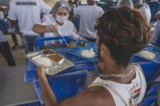 projeto-que-distribui-comida-a-migrantes-e-pessoas-vulneraveis-em-roraima-vence-premio-nacional-de-combate-a-fome